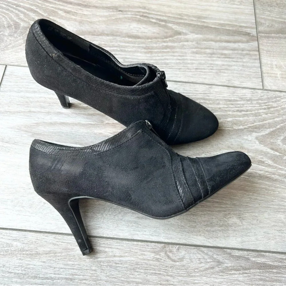 Naturalizer Timber Black Faux Suede Heeled Bootie Boots - Picture 2 of 14